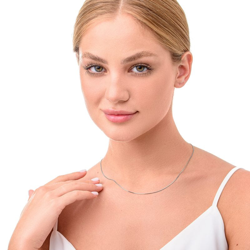 Срібний ланцюжок 925 на моделі / Sterling silver 925 chain on model — minimalist everyday look